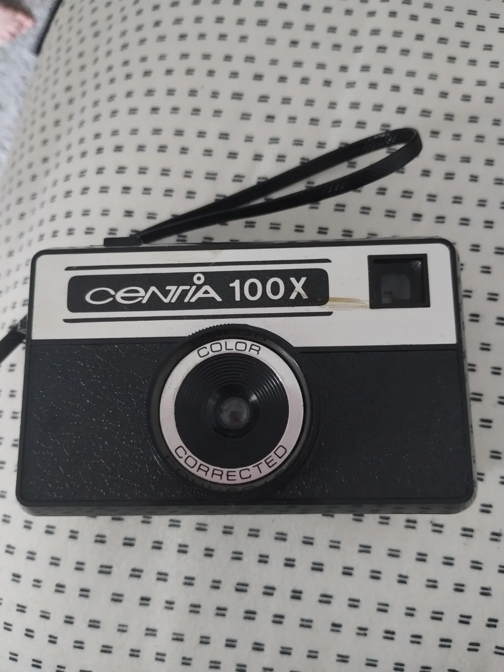 100X Classic Black and White Camera Vintage